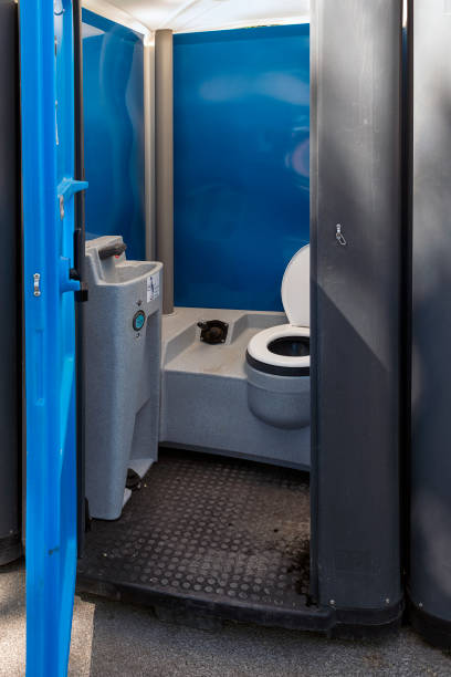 Best Porta potty rental near me  in Marion, NC